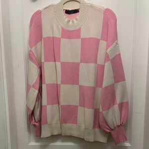 Stylish Pink and Cream Checkered Crew Neck Sweater